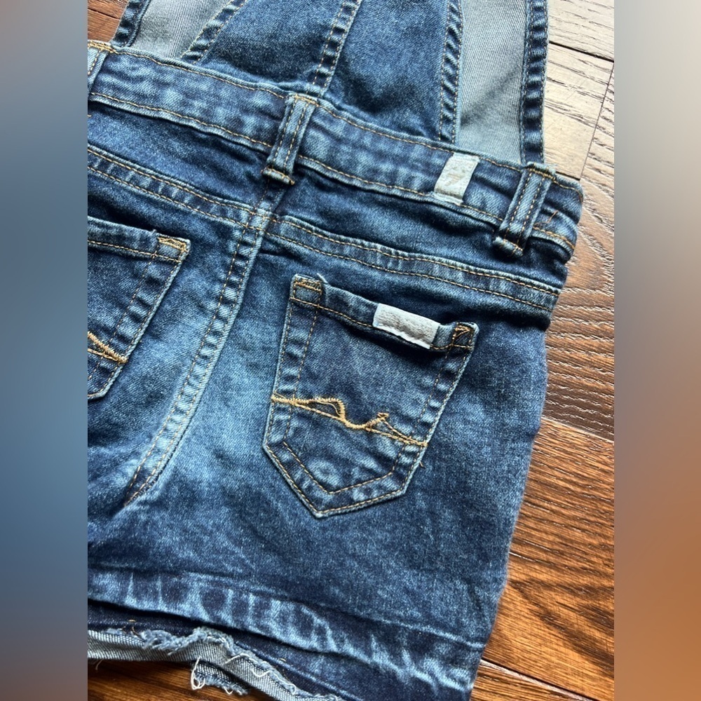7 for all Mankind Toddler Girls Overall Shorts 4T Blue Denim Bib Distressed. - Picture 3 of 4